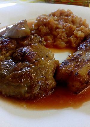 Fűszeres, szaftos hús recept fotója