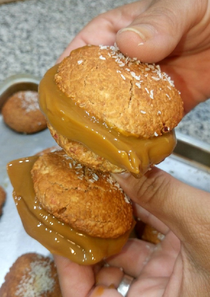 Una foto de Alfajores de Maizena saludables