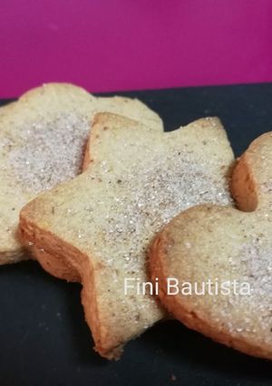 Una foto de Dulce típico de Navidad mantecados de almendra