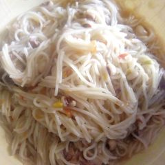 A picture of Spaghetti and bean.