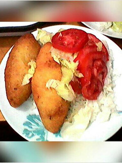 Una foto de Papas rellenas con atún