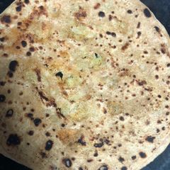 A picture of Alo ka paratha.