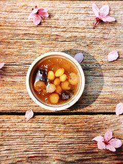 Hình của món Yến Chưng Tứ Bảo.