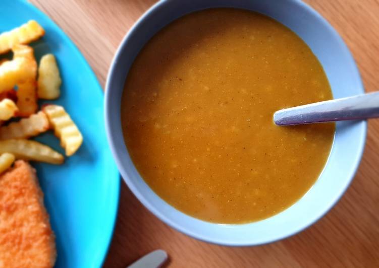Simple Way to Make Super Quick Homemade Chip shop style curry sauce