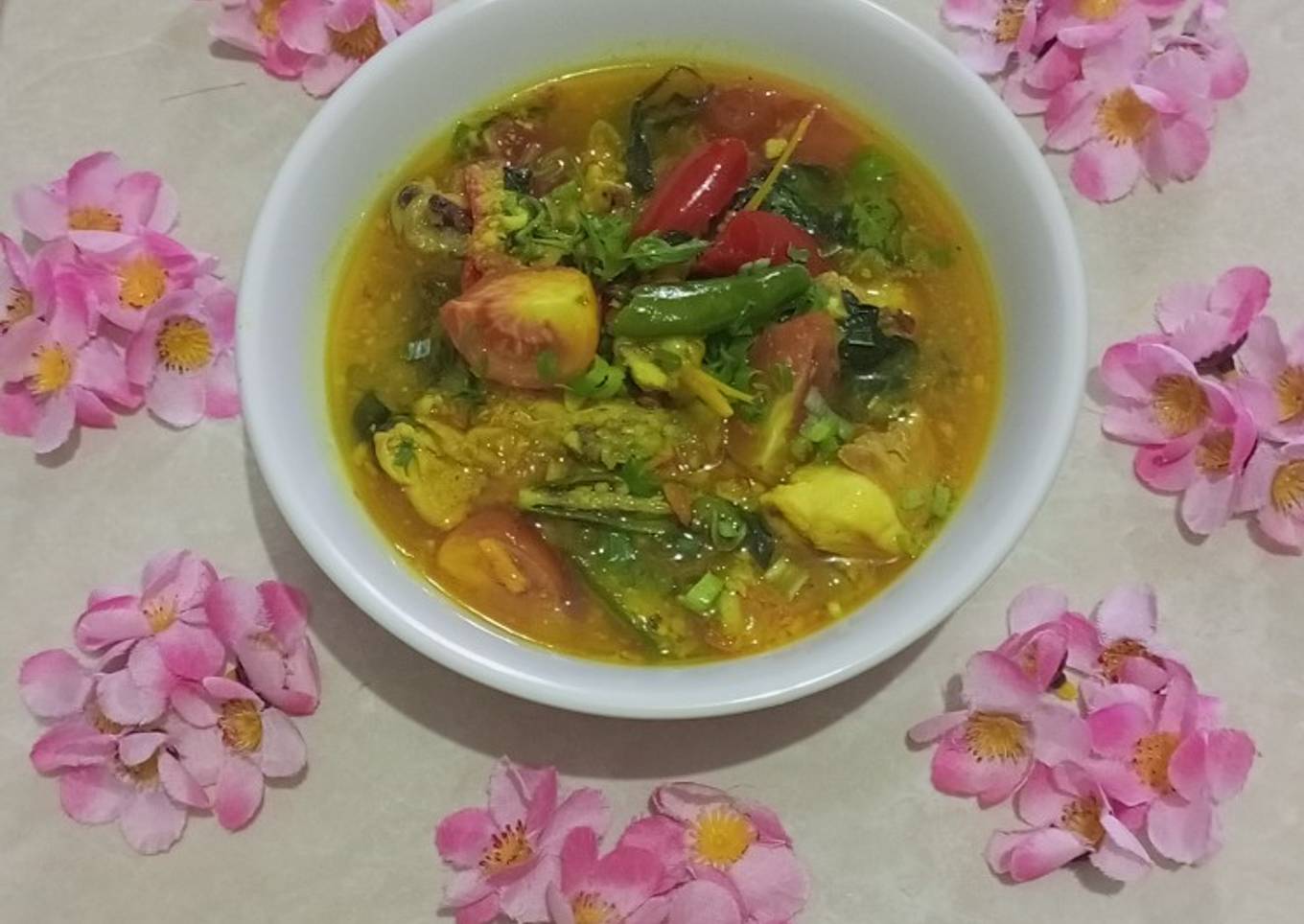 Pindang Ayam Asam Pedas