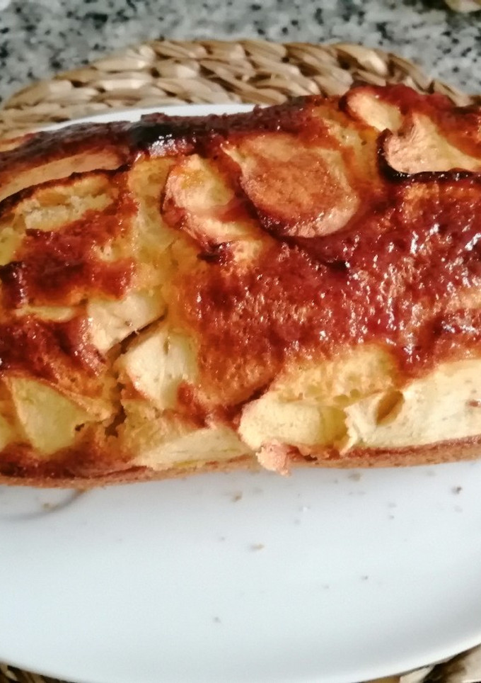 Una foto de Bizcocho de manzana y yogurt