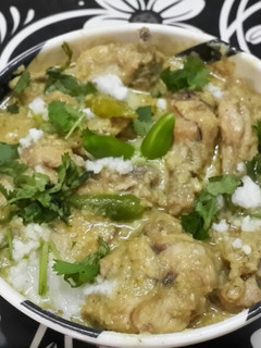 A picture of Hyderabadi White Chicken Korma.