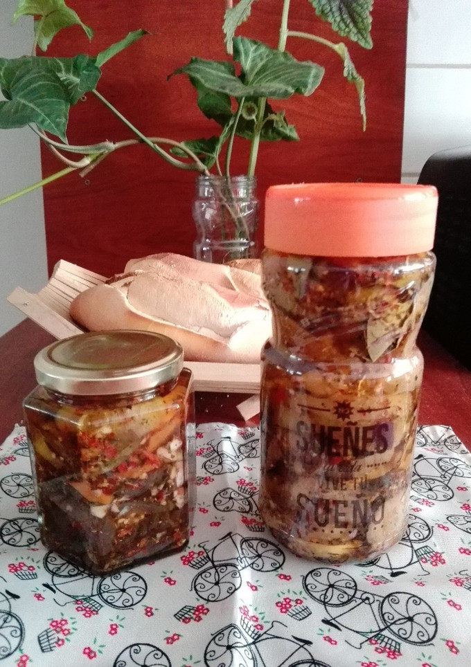 Una foto de Berenjenas al escabeche