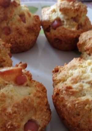 A picture of Ham and smoked mozzarella scones.