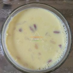 A picture of Kesariya milk.