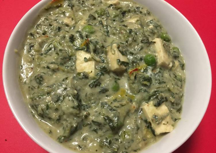 Methi Malai Matar (Fenugreek And Peas Curry With Cream)