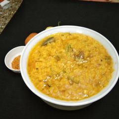 A picture of Sambar rice.