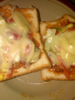 Foto resep Pizza Roti Tawar Praktis