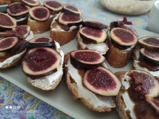 Canapé de higos con Philadelphia