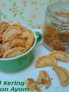 Foto resep Pastel Kering Isi Abon Ayam