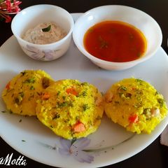 A picture of Kanchipuram Idli.