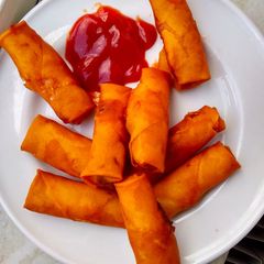 A picture of Vegetable Spring rolls.