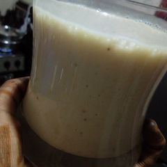 A picture of Apple and banana milkshake.