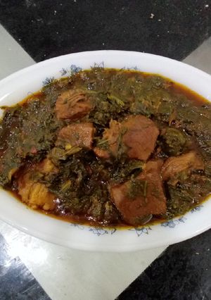 A picture of Butter oxtail spinach.