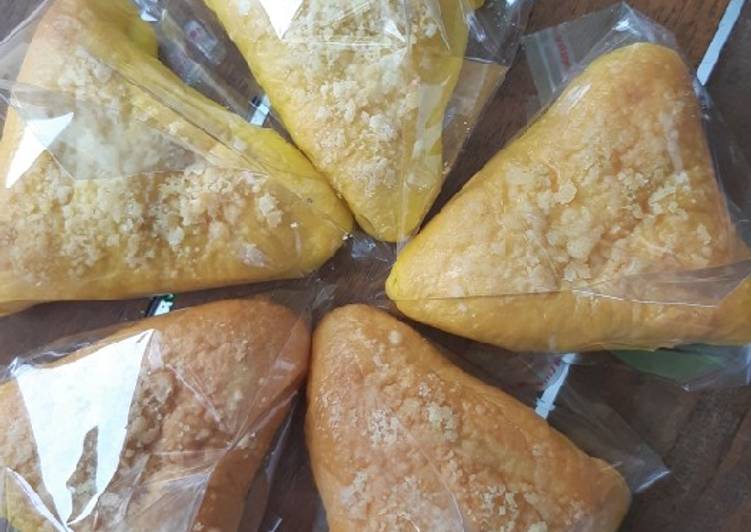 Cara Gampang Menyiapkan Roti isi unti kelapa Anti Gagal