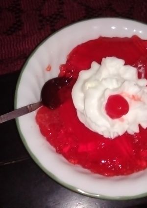 A picture of Very tasty Jello.