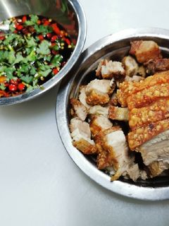 รูปของ หมูกรอบหม้อทอดไร้น้ำมัน