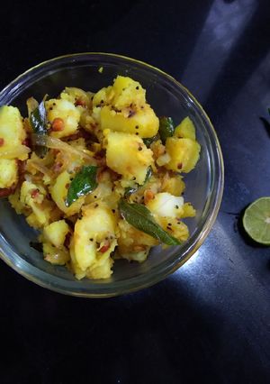 A picture of Batata bhaji.