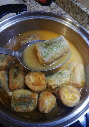 Una foto de Calabacitas rellenas de queso