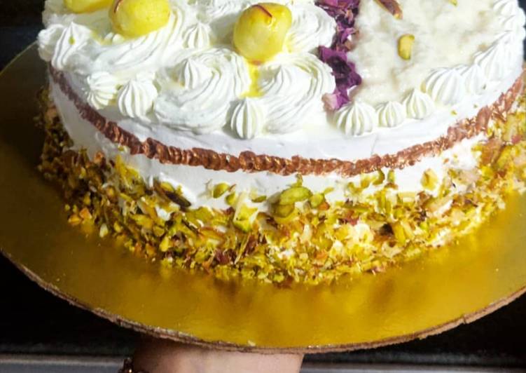 Rasmalai Rabdi Cake
