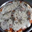 Pizza casera con queso fresco