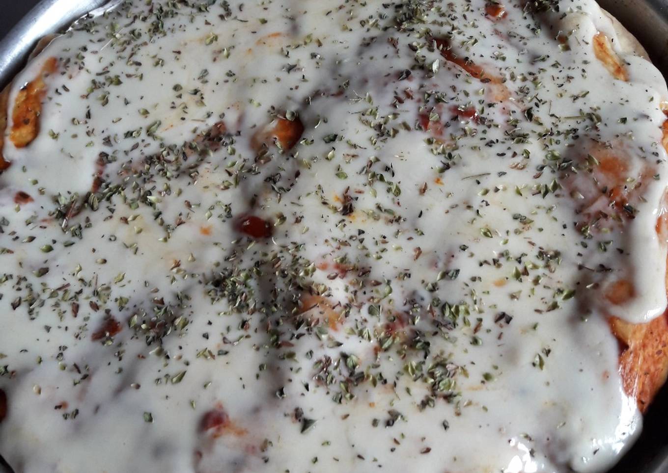 Pizza casera con queso fresco