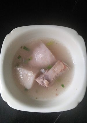 Hình của món Canh sườn non khoai sọ cho bé.