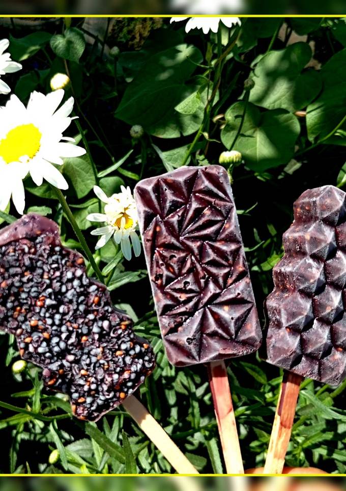 Морозиво з чорної шовковиці 🍦
