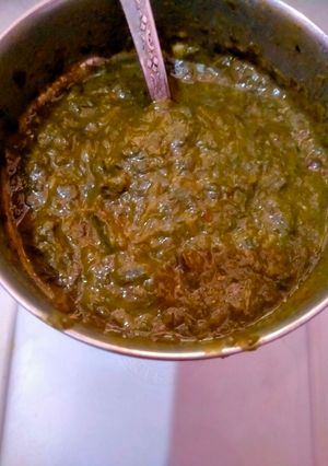 मूंग दाल पालक (moong dal palak recipe in Hindi) रेसिपी मुख्य फोटो