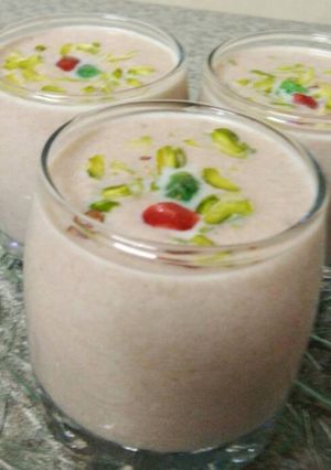 A picture of Chiku Shake.