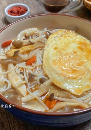麻油雞蛋麵線 的食譜成品照片