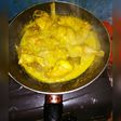 Opor ayam bumbu kuning