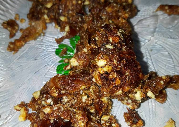 Recipe of Any-night-of-the-week Fried Almond Dates