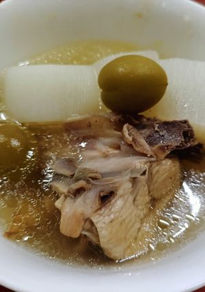 脆梅燉蘿蔔雞湯 的食譜成品照片