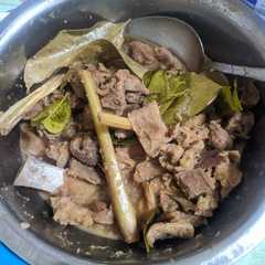 A picture of Ungkep Daging Kambing.