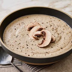 A picture of Mushroom Soup.