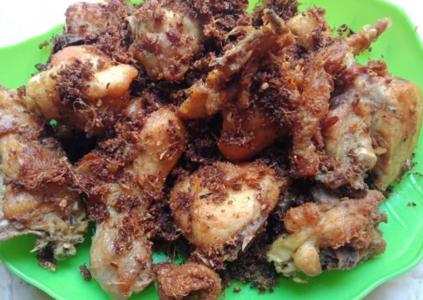 Ayam goreng laos