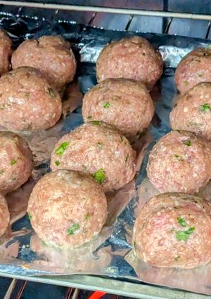 A picture of Italian Meatballs (Uncooked).