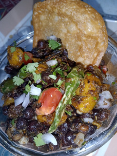 A picture of Kalay Chanay ki Chaat.