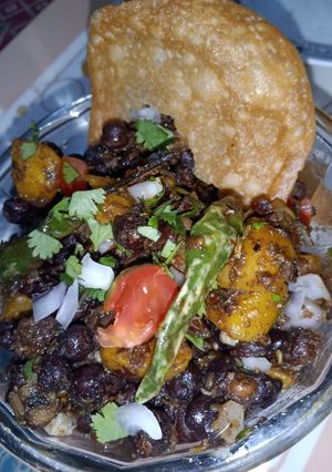 A picture of Kalay Chanay ki Chaat.
