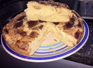 Una foto de Torta doble de manzana ❤️🍎