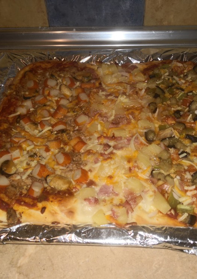 Una foto de Pizza estilo genovesa tricolor