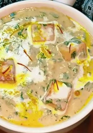 મેથી મલાઈ પનીર (Methi Malai Paneer Recipe In Gujarati) રેસીપી મુખ્ય ફોટો