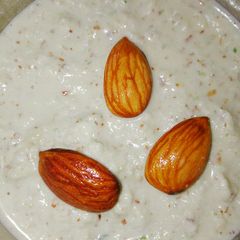 A picture of Badam chutney.