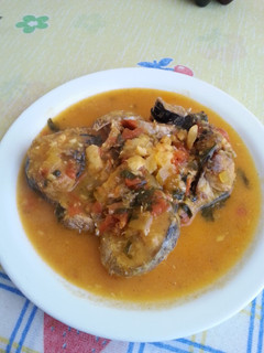 Una foto de Merluza en salsa